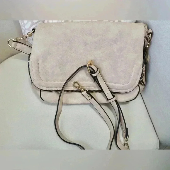 Urban Expressions Handbags - URBAN EXPRESSIONS Certified Vegan soft pink Shoulder Bag